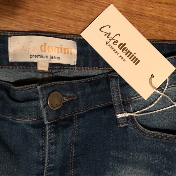 Café Denim Jeans - Picture 2 of 4